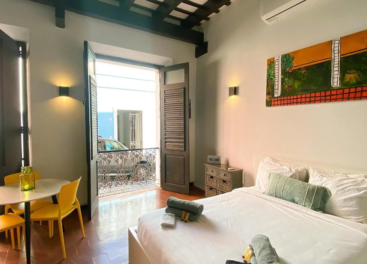 Just Remodeled Studio In Colonial Osj Unique Location Local Experience 산후안