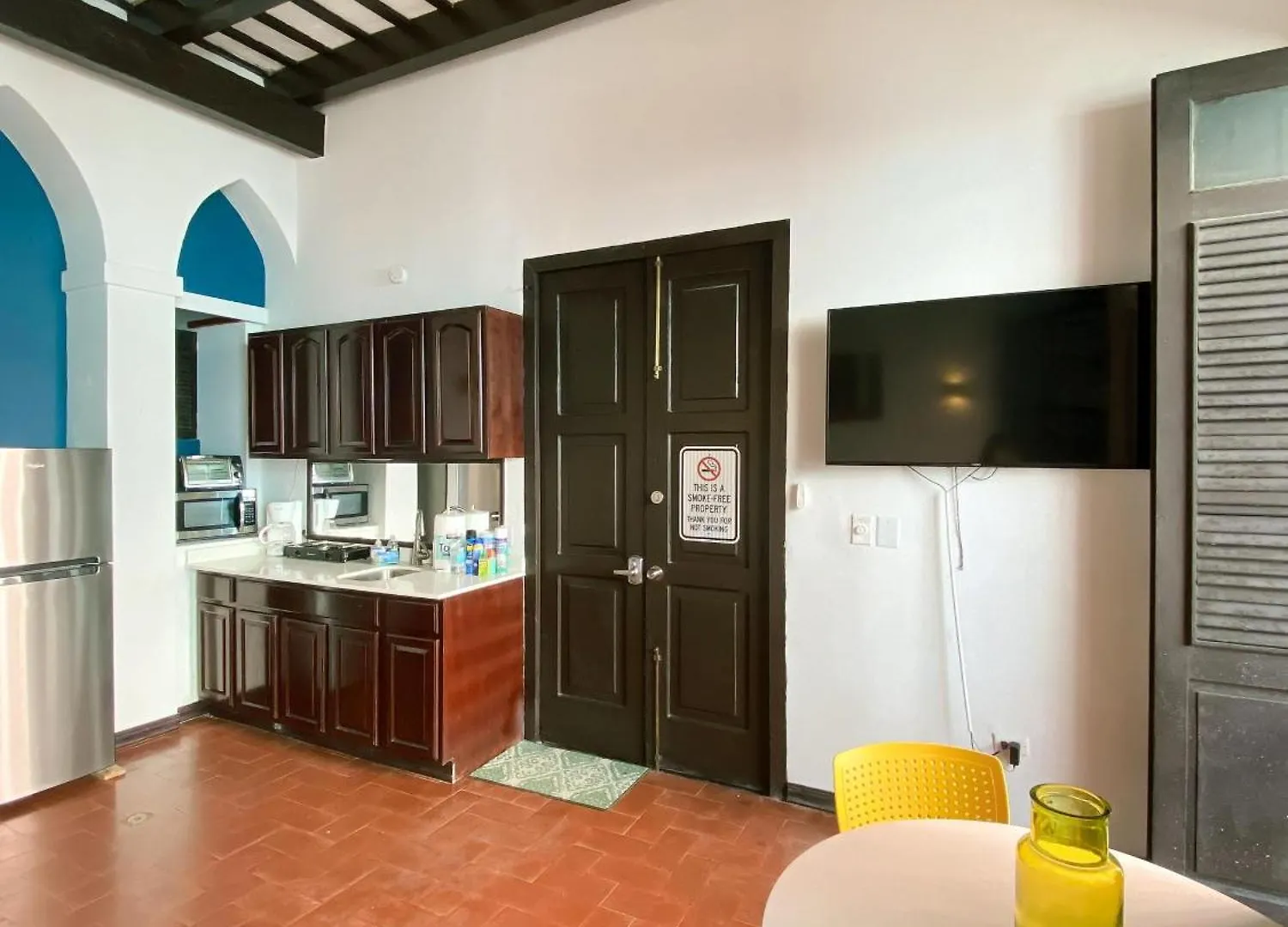 아파트 Just Remodeled Studio In Colonial Osj Unique Location Local Experience 산후안