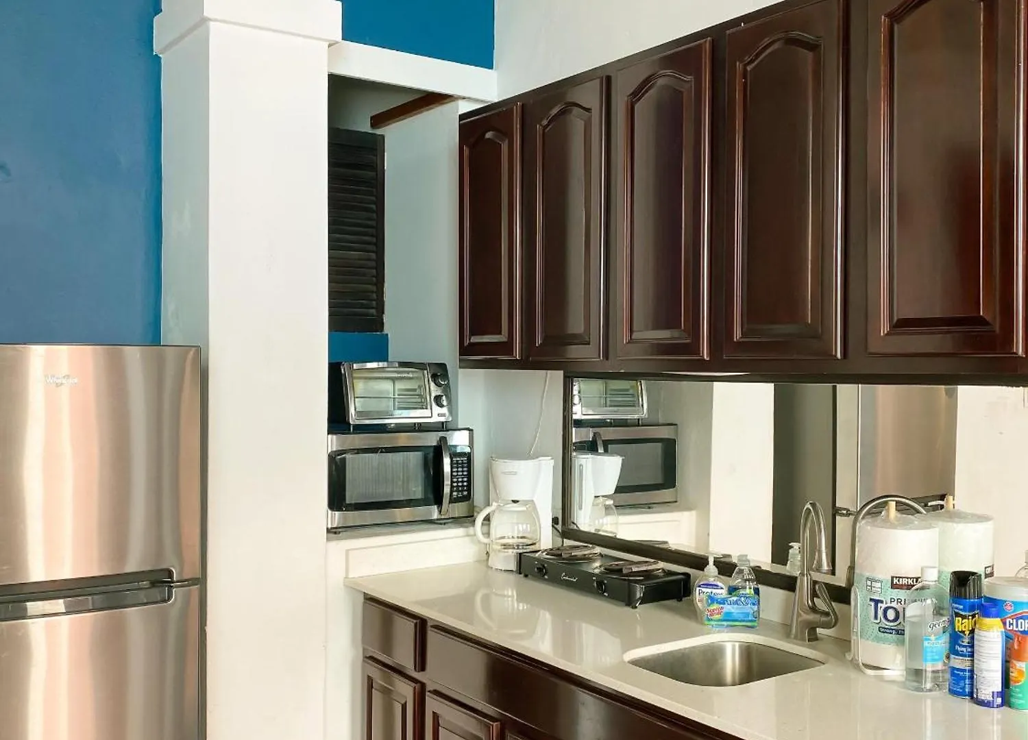 Just Remodeled Studio In Colonial Osj Unique Location Local Experience 산후안 아파트